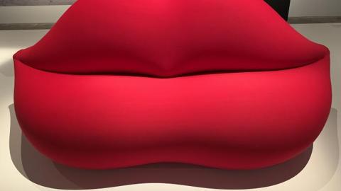 روائع فن تصميم الأثاث: أفكار تتخذ شكل الكراسي